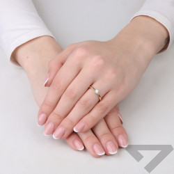 Pierścionek zaręczynowy ROYAL z diamentem 0,10 ct, złoto 585