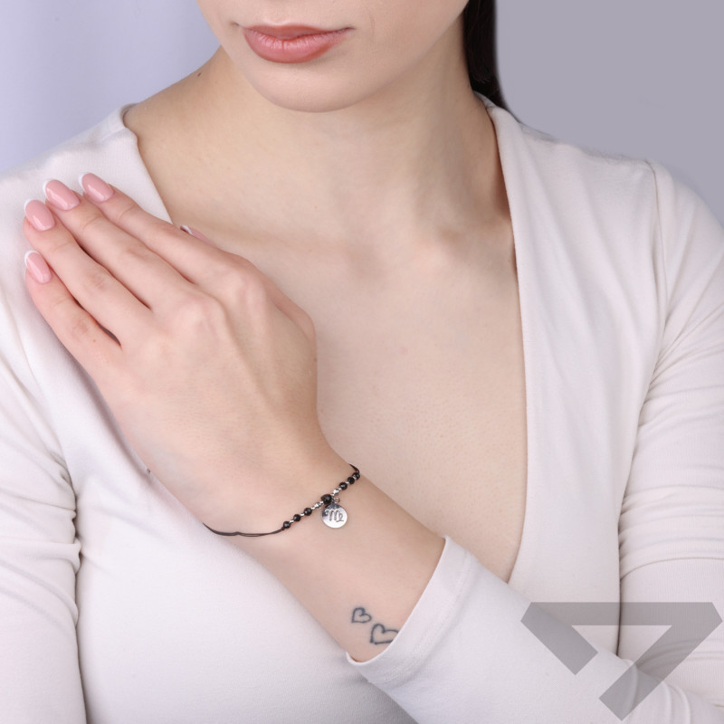 Bransoletka sznurkowa ze znakiem zodiaku Panna i czarnymi turmalinami, srebro 925