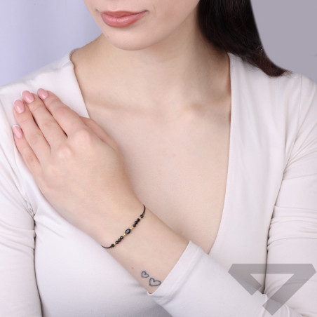 Bransoletka sznurkowa Ochrona z czarnym turmalinem, srebro 925 koloru złotego