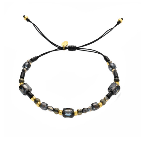 Bransoletka sznurkowa z fasetowanymi hematytami, elementy ze srebra 925 koloru złotego