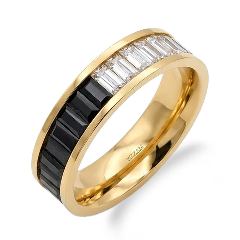 Pierścionek stalowy koloru złotego z cyrkoniami bagieta białymi i czarnymi