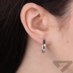 Kolczyki srebrne owalne zwężane blaszki, próba 925