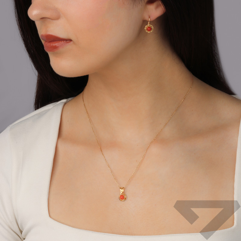 Kolczyki złote góralskie z koralem, próba 585