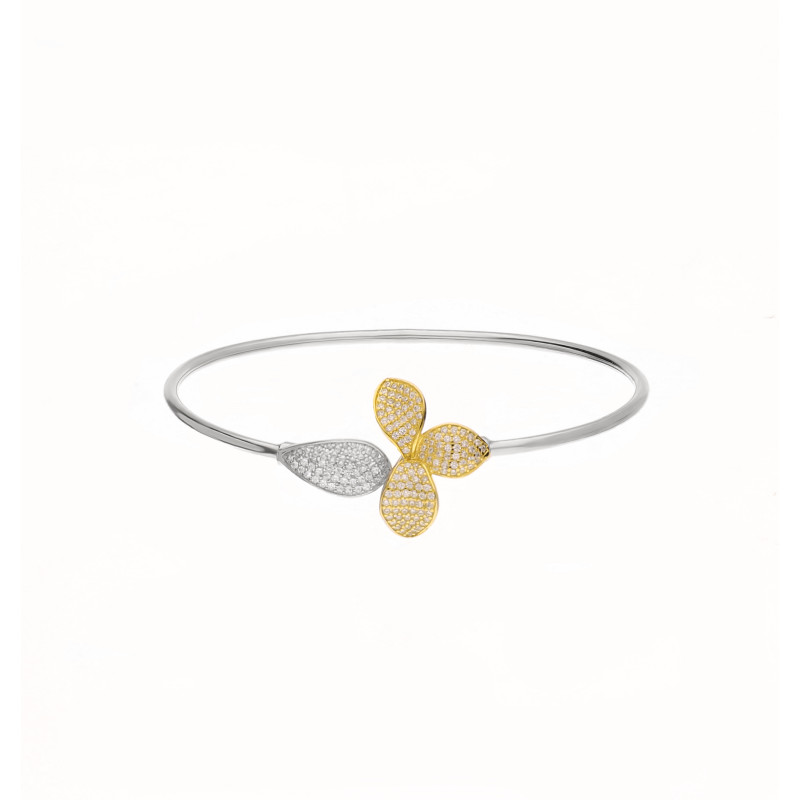 Bransoleta srebrna bangla bicolor kwiat z cyrkoniami zaprezentowany na Miss Iceland Lilja Pétursdóttir