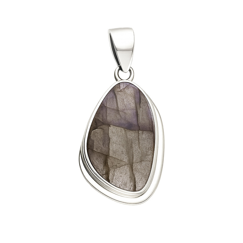 Wisiorek srebrny z labradorytem z Madagaskaru