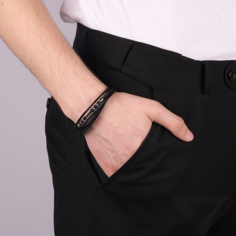 Bransoleta skórzana czarna ze stali z krzyżykiem