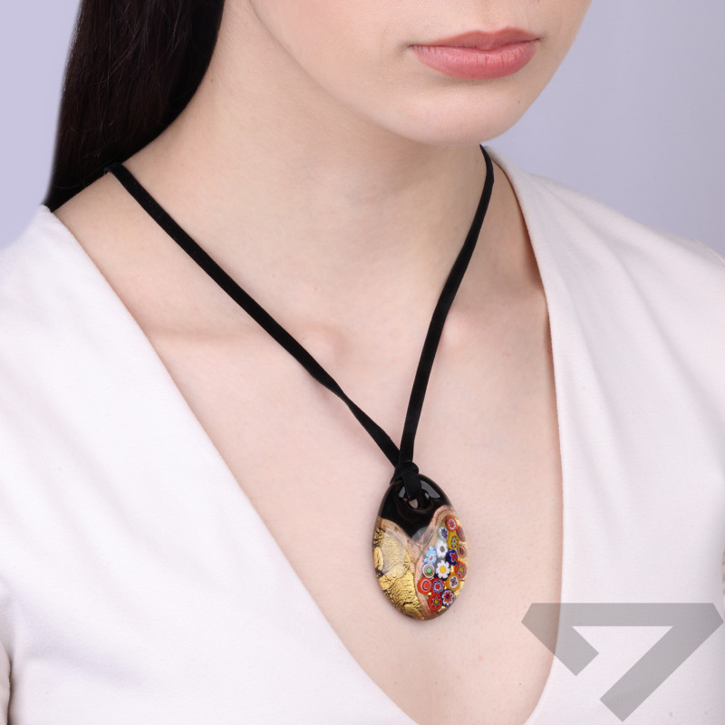 Naszyjnik OVER ze szkła Murano w kolorze czarno złotym