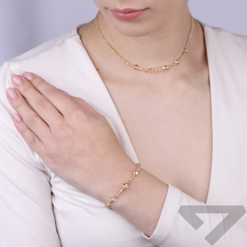 Naszyjnik z topazami gold fasetowanymi i kryształkami Swarovski, zapięcie ze srebra 925