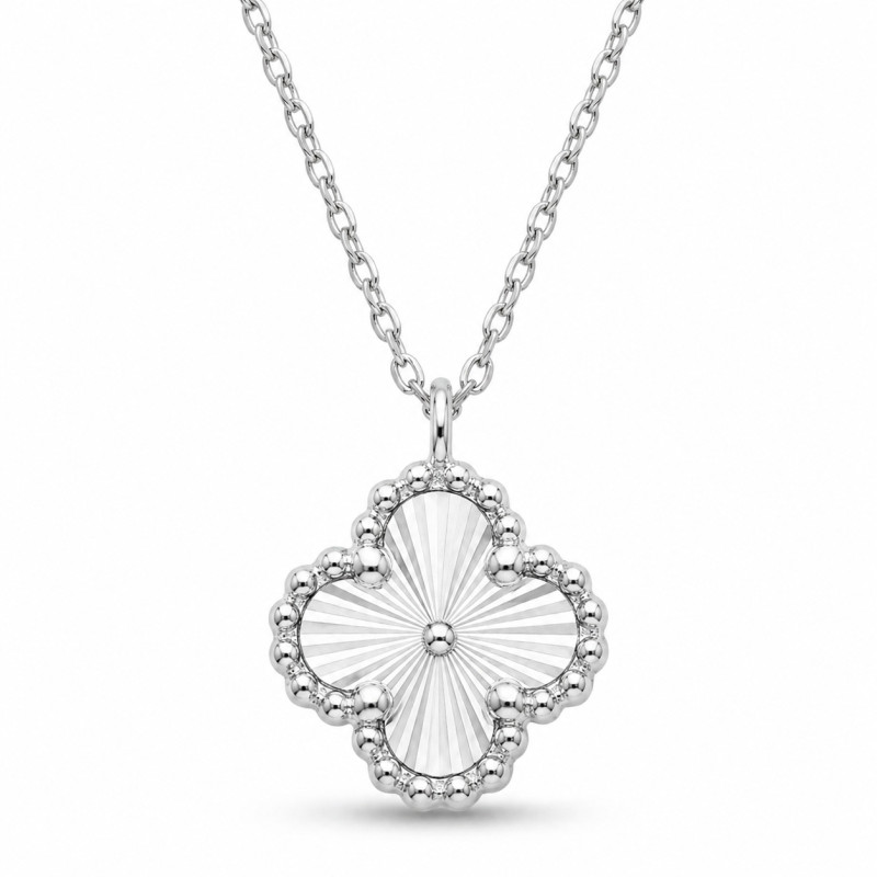 Naszyjnik srebrny koniczyna diamentowana 925