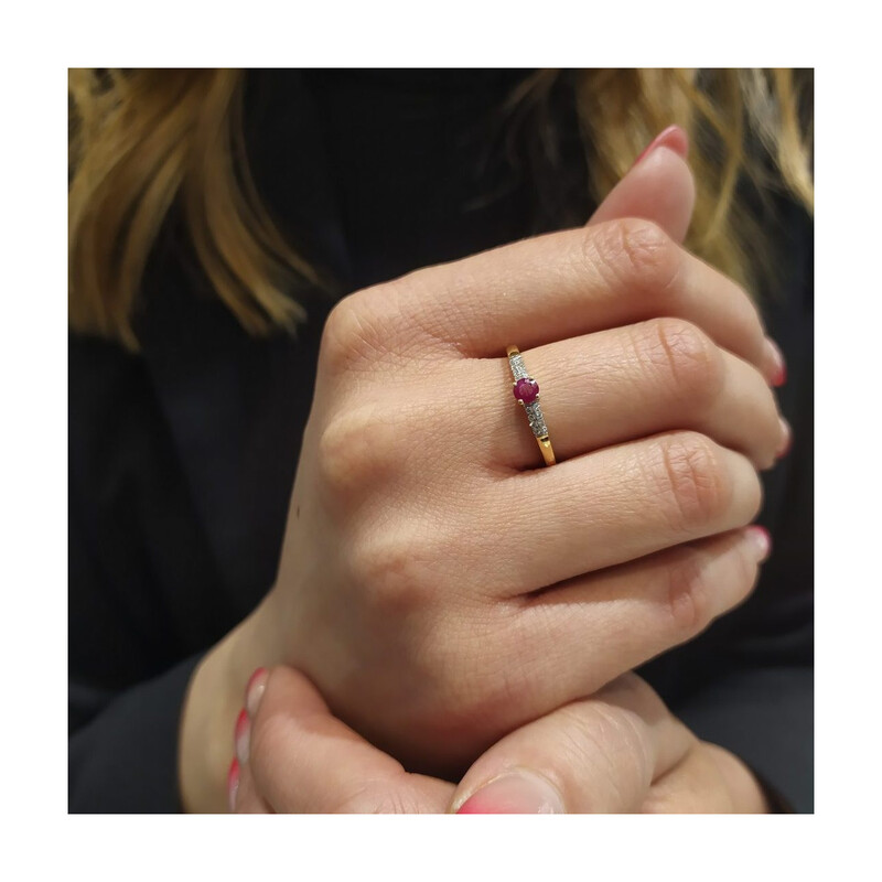 Pierścionek rubin 0,24ct+bryl 0,06ct AW 30620 YW-RU okr.Line 2r próba 585